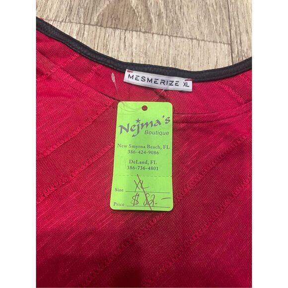 Mesmerize Red Cold Shoulder XL Top - Picture 2 of 6